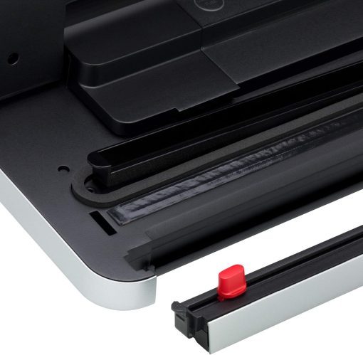 WMF Lono Machine Sous Vide 5 Programmes Compartiment de Rangement Intégrés et Cutter Haute Performance Aspiration 10-12 L Soude-Sac Inclus Rouleau + 5 Sacs 90 W 0419070011 - Image 4