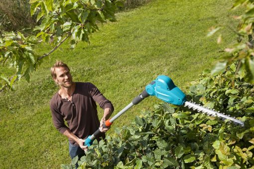 Taille-haies sur perche THS 500/48 sans batterie de Gardena : taille-haies 500 W, 3,5 m de portée, tête inclinable et manche télescopique, lame de 48 cm, butée de protection (8883-20) - Image 5