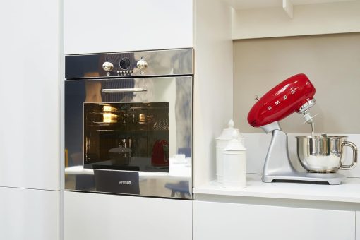 Smeg, Robot Patissier SMF02BLEU, 10 Niveaux de Vitesse, Fonction Mise en Marche Progressive, Bol 4,8 L, Verrouillage Moteur de Sécurité, Batteur Plat, Crochet et Couvercle Fournis, 800W, Noir - Image 9