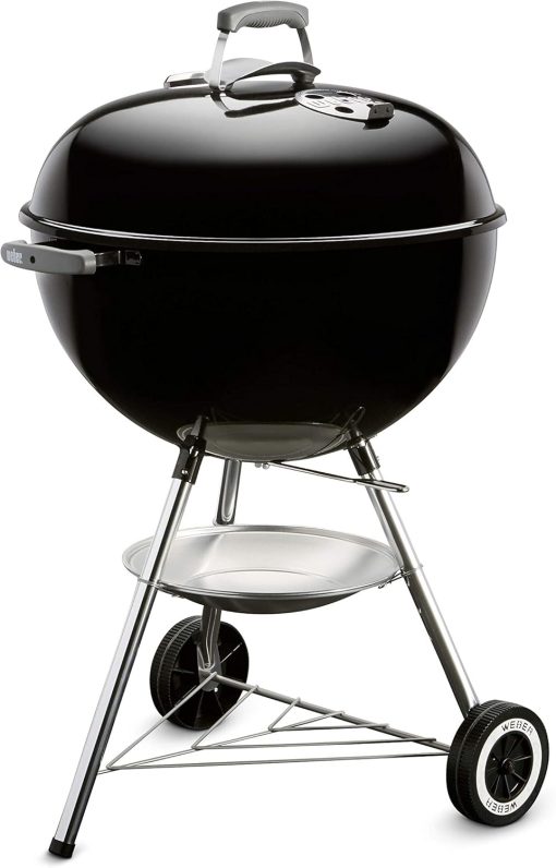 Weber Classic Kettle barbecue au charbon de bois, surface de cuisson ? 57cm, barbecue avec couvercle et cuve en acier emaillé, thermomètre intégré au couvercle, trépied et roues - Noir (1341504) - Image 16