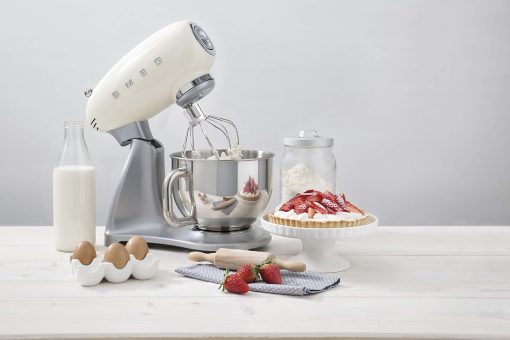 Smeg, Robot Patissier SMF02BLEU, 10 Niveaux de Vitesse, Fonction Mise en Marche Progressive, Bol 4,8 L, Verrouillage Moteur de Sécurité, Batteur Plat, Crochet et Couvercle Fournis, 800W, Noir - Image 14
