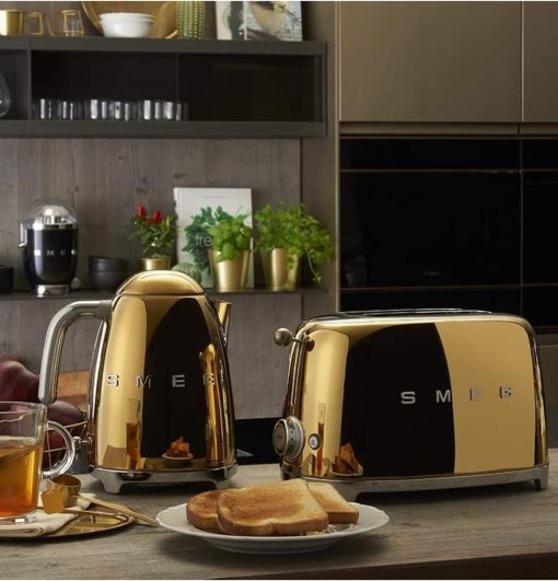 Smeg, Bouilloire électrique KLF03PGEU 1,7 L, Filtre Anticalcaire Lavable, Arrêt Automatique de Sécurité, Indicateur de Niveau d'Eau, Base Antidérapante, Range Cordon, Puissance 2400W, Vert d'Eau - Image 46