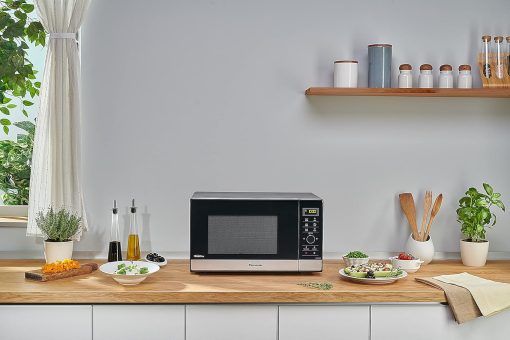 Panasonic NN-GD38HSSUG Four Micro-ondes Inverter et Grill avec Plateau Tournant, 23 Litres, Acier Inoxydable, 1000 W, Grill 1000 W, 17 Programmes Automatiques, Grille Métallique, Noir - Image 17